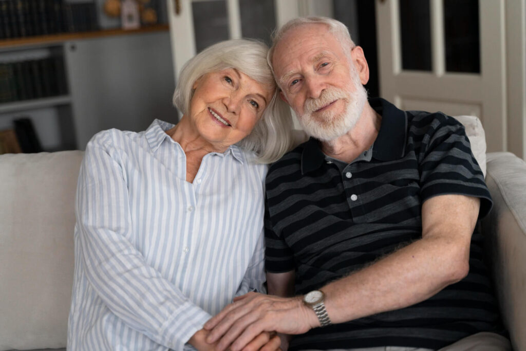 portrait-senior-couple-with-alzeihmer
